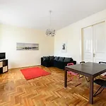 Alessia Apartment City Center