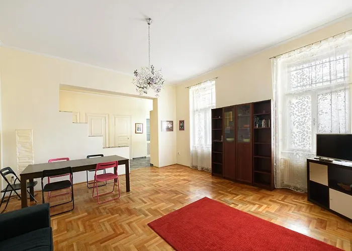 Alessia Apartment City Center